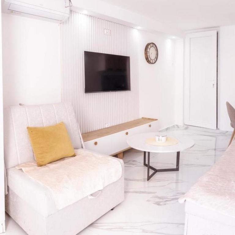 Mia Studio Apartment - Studio - 3
