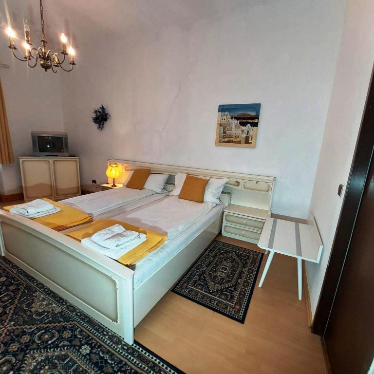 Hotel&Restaurant Gasthof zur Post Eisenerz - Chambre Double Supérieure - 16