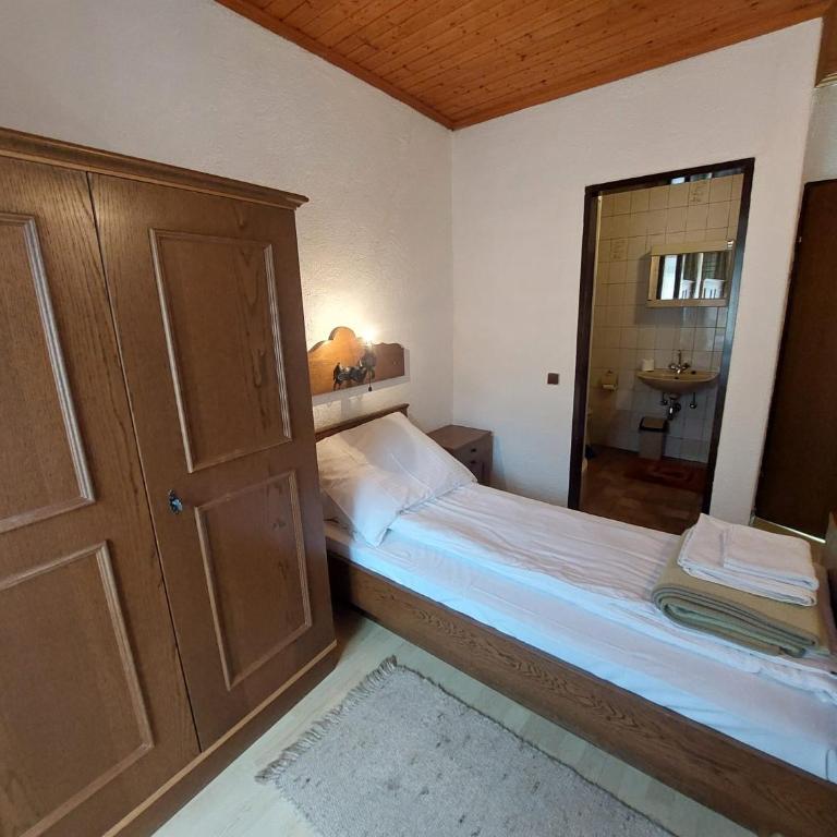 Hotel&Restaurant Gasthof zur Post Eisenerz - Chambre Simple avec Salle de Bains Privative - 5