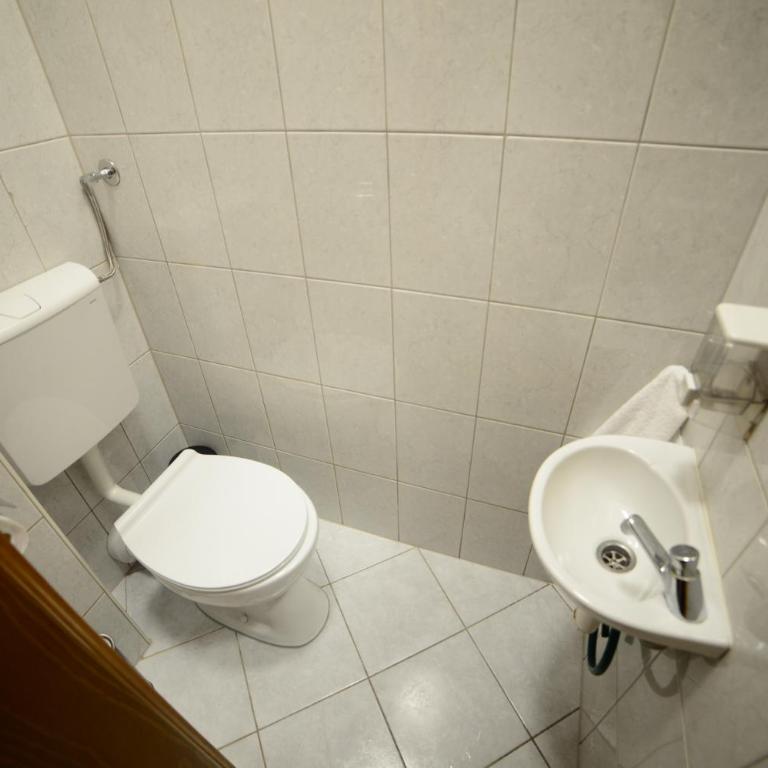 Apartman Nur - Three-Bedroom Apartment - 22