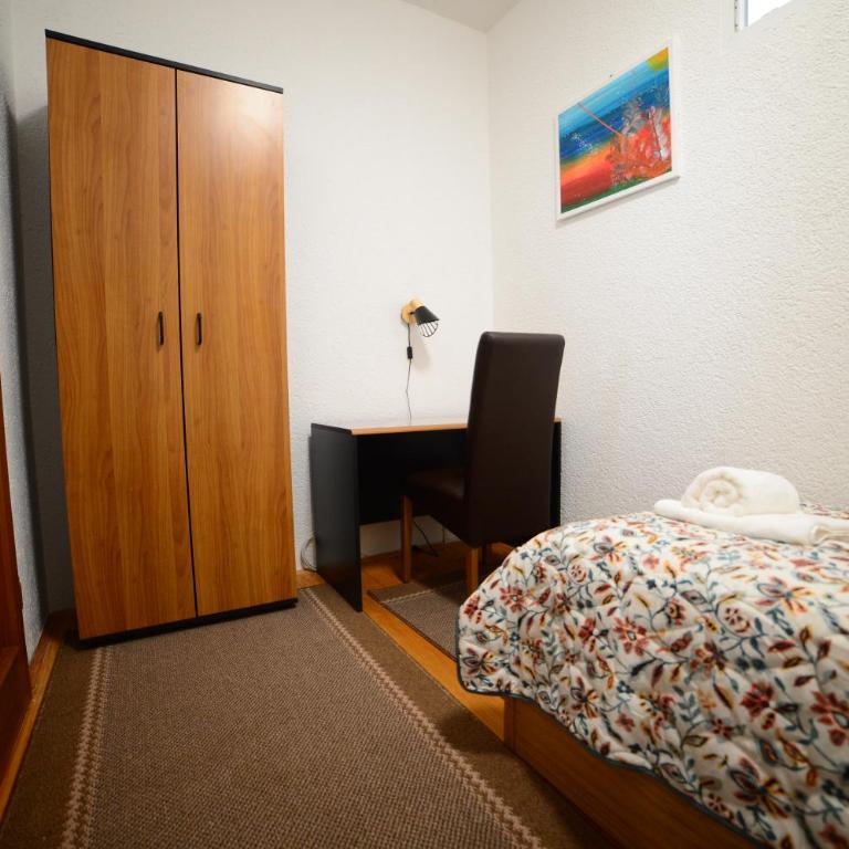 Apartman Nur - Three-Bedroom Apartment - 15