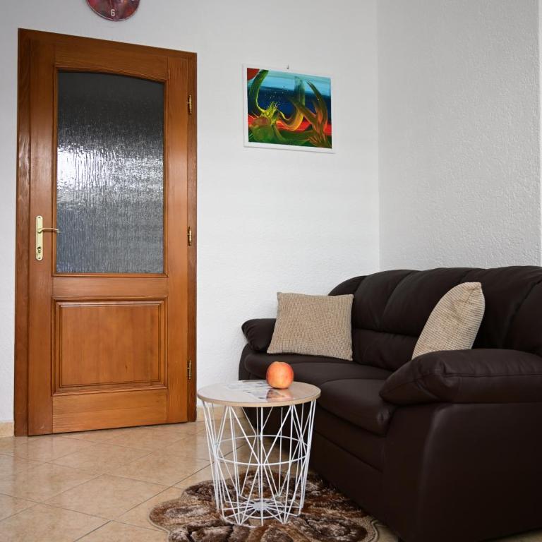Apartman Nur - Three-Bedroom Apartment - 18
