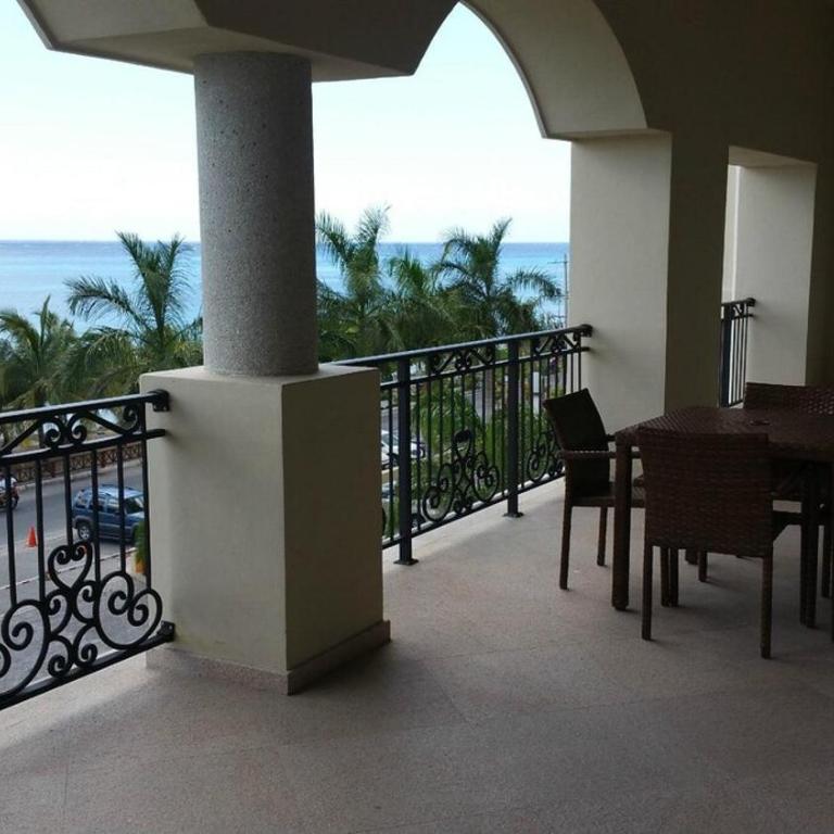 Affordable Luxury 3BR The BEST Cozumel has to offer it is The LANDMARK - Apartamento de 3 dormitorios - 66