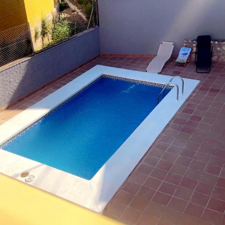 UF holiday house - Apartment with Pool View - 13