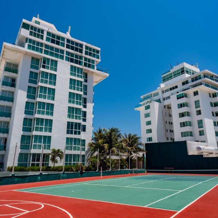 Ocean View Modern Condo & Luxury Amenities - One-Bedroom Apartment - 17