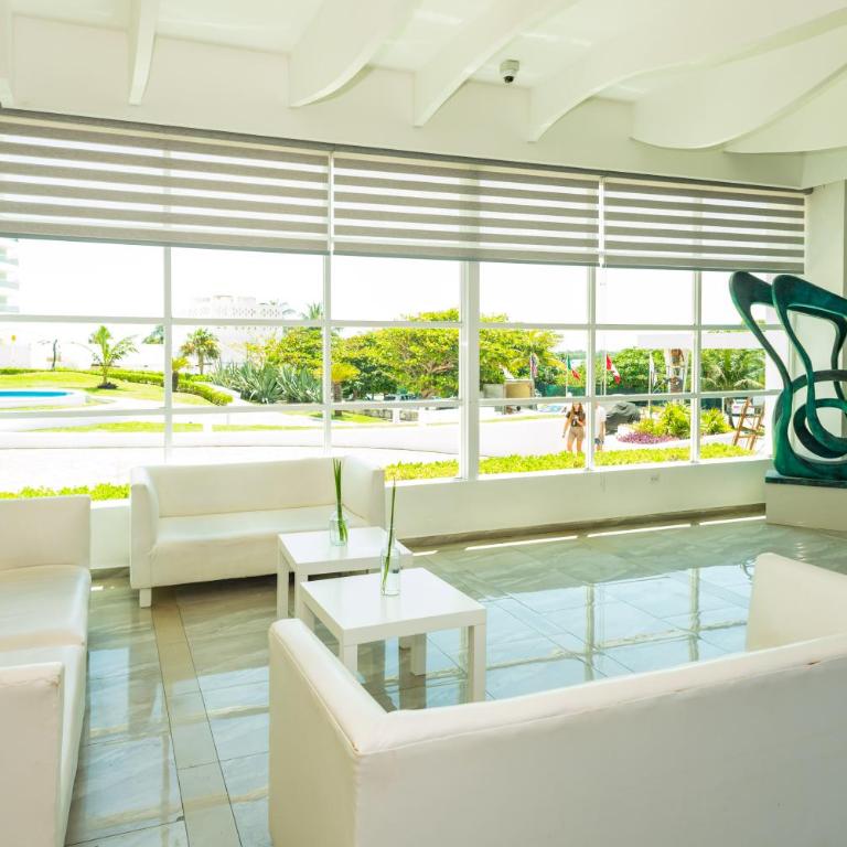 Ocean View Modern Condo & Luxury Amenities - One-Bedroom Apartment - 30