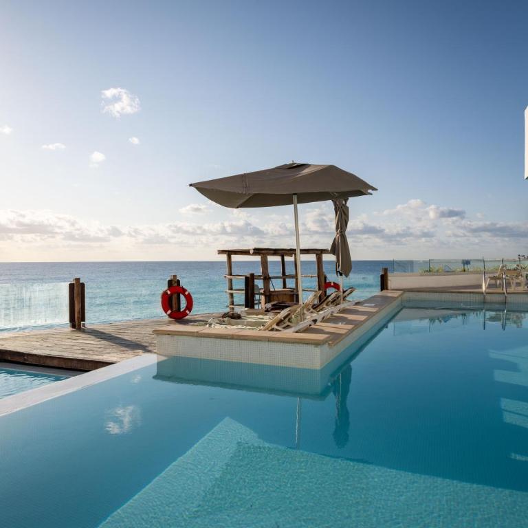 Ocean View Modern Condo & Luxury Amenities - One-Bedroom Apartment - 41