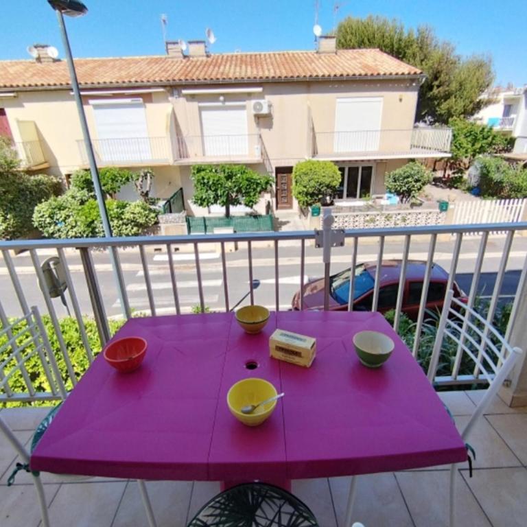 T3 confortable avec terrasse et parking à 100m de la plage, pour 6 personnes à Narbonne-Plage - FR-1-795-64 - Apartamento - 3