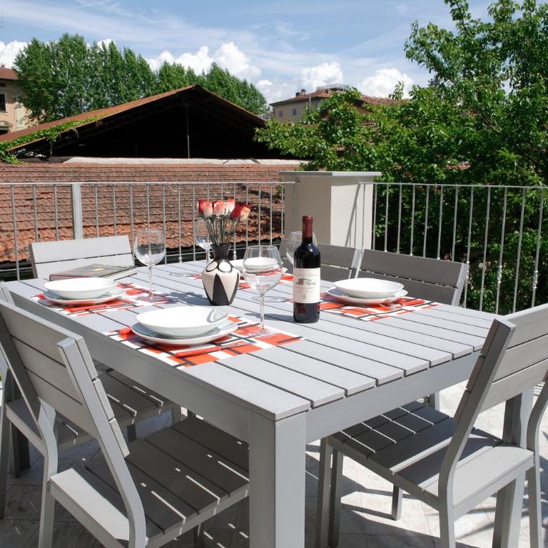YOURHOMEINLUCCA La Terrazza - Appartamento con Terrazza - 1