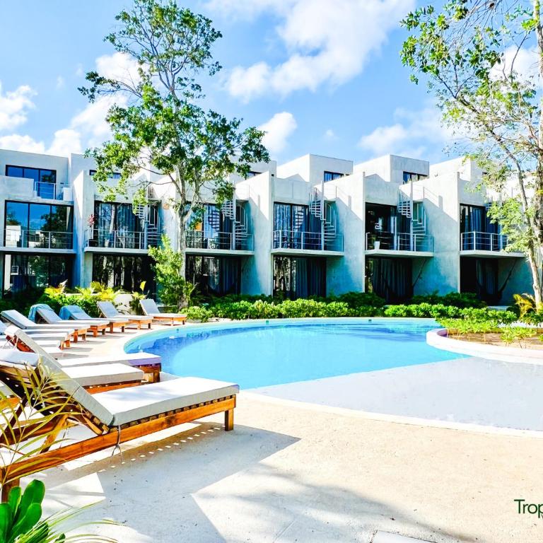 Piece of Paradise 2 Bedroom Apartment Private Pool 212 - Two-Bedroom Apartment with Private Pool - 45