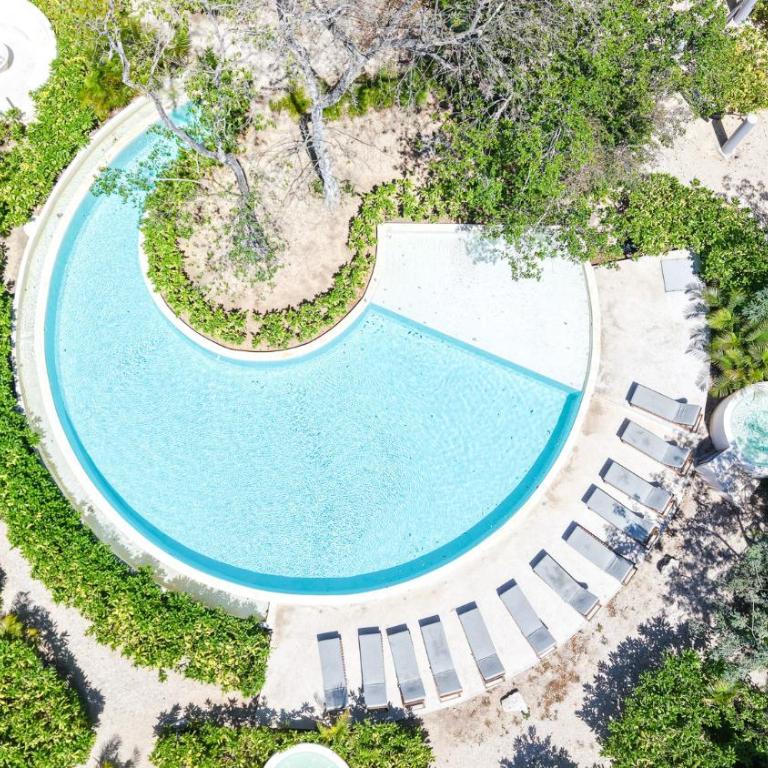 Piece of Paradise 2 Bedroom Apartment Private Pool 212 - Two-Bedroom Apartment with Private Pool - 49