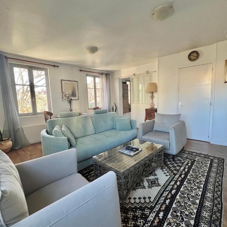 RÉNOVÉ, vue SUR Palais des Papes, terrasse et WIFI TROISIEME ETAGE - Apartment mit 1 Schlafzimmer - 23