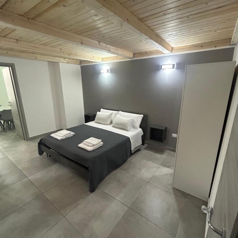 Sea Apartment - Two-Bedroom Apartment - 13