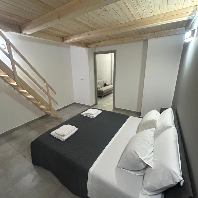 Sea Apartment - Two-Bedroom Apartment - 14