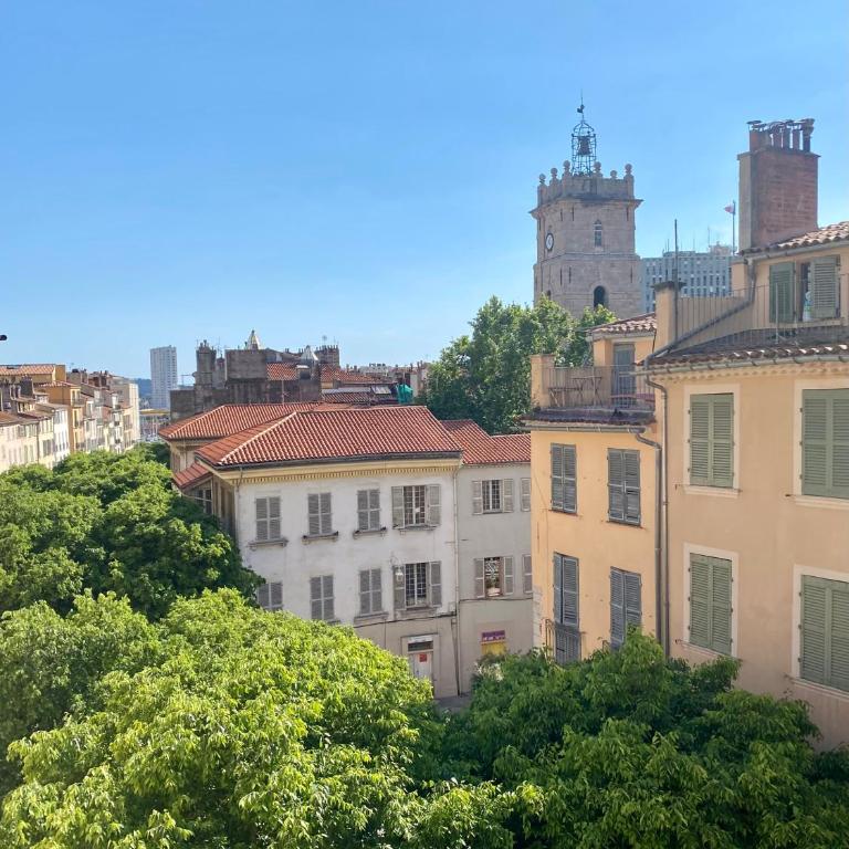 T3 Chaleureux - Vieux Toulon - Proche Port - Two-Bedroom Apartment - 4