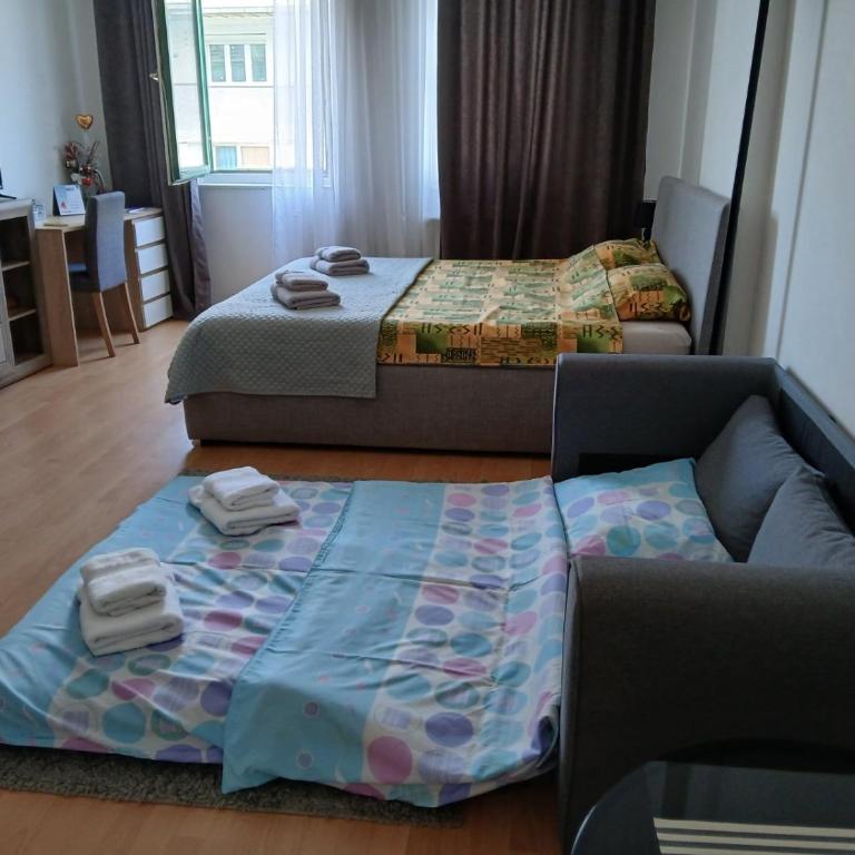 City Center Studio - One-Bedroom Apartment - 33