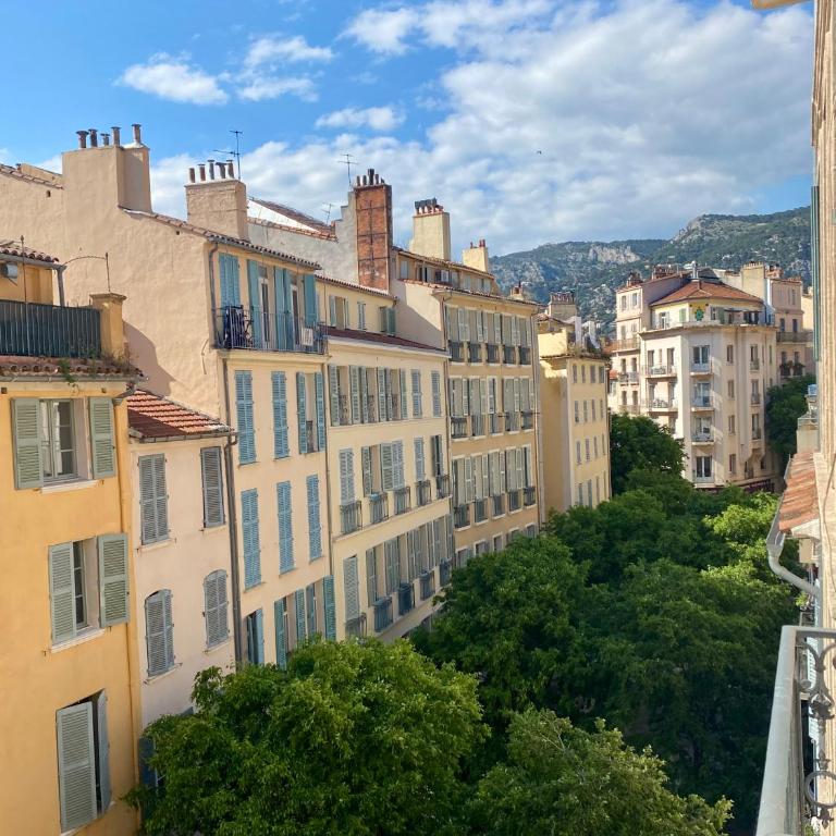 T3 Chaleureux - Vieux Toulon - Proche Port - Two-Bedroom Apartment - 3