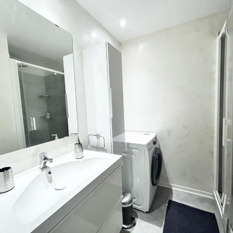 Océan - 6 pers Hyper centre, au pied de la plage - One-Bedroom Apartment - 3