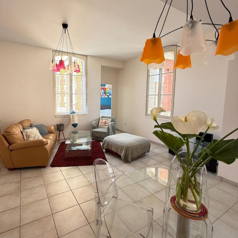 T3 en RDC avec jardin et 1 place de parking - Two-Bedroom Apartment - 3