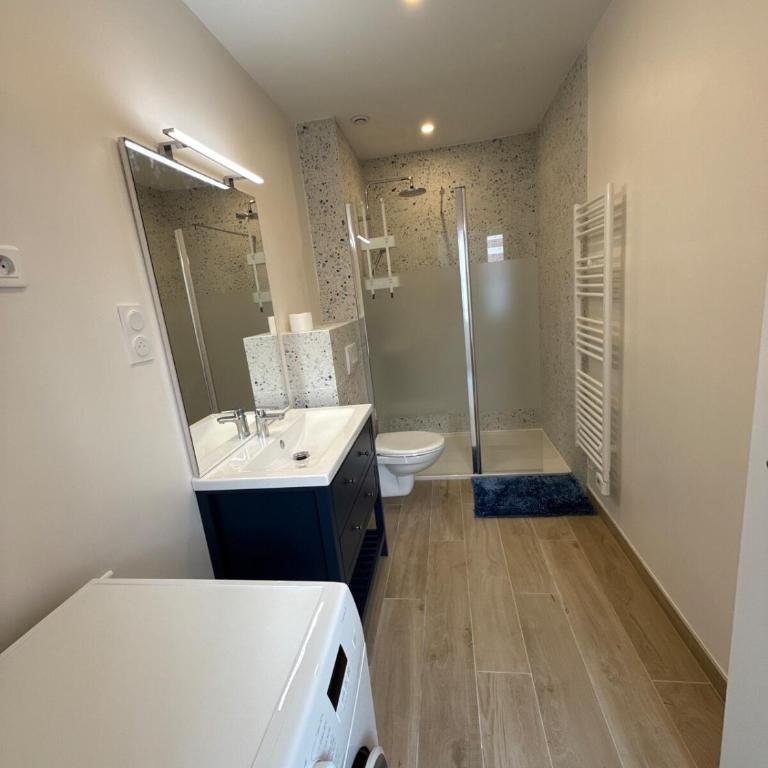 T3 en RDC avec jardin et 1 place de parking - Two-Bedroom Apartment - 10