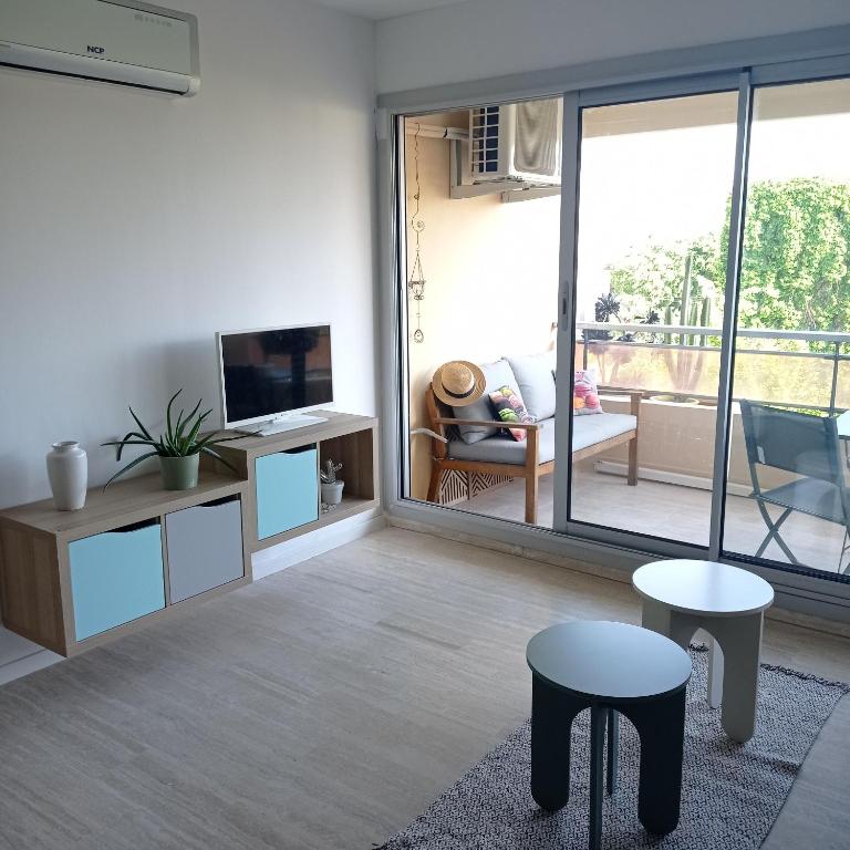 Appartement cosy Sanary centre-Climatisé-Parking privé - Apartment mit 1 Schlafzimmer - 5
