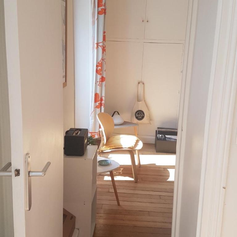 2 pièces à Montmatre - Appartement 1 Chambre - 13