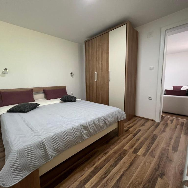 Apartmani Radivojević 2 - Apartment - Ground Floor - 5