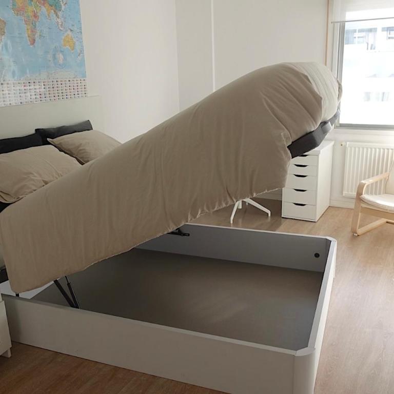 Piso céntrico de 5 dormitorios con garaje en Vigo - Apartment mit 5 Schlafzimmern - 23