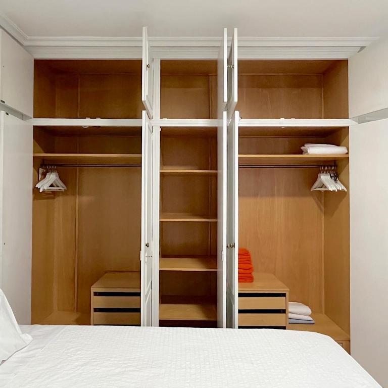 Piso céntrico de 5 dormitorios con garaje en Vigo - Apartment mit 5 Schlafzimmern - 33