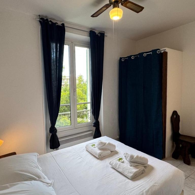 Reine des Mers - Four-Bedroom Penthouse Apartment - 9