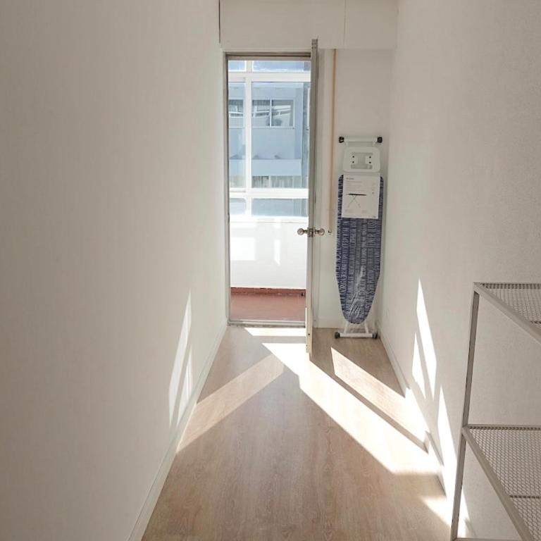 Piso céntrico de 5 dormitorios con garaje en Vigo - Apartment mit 5 Schlafzimmern - 69