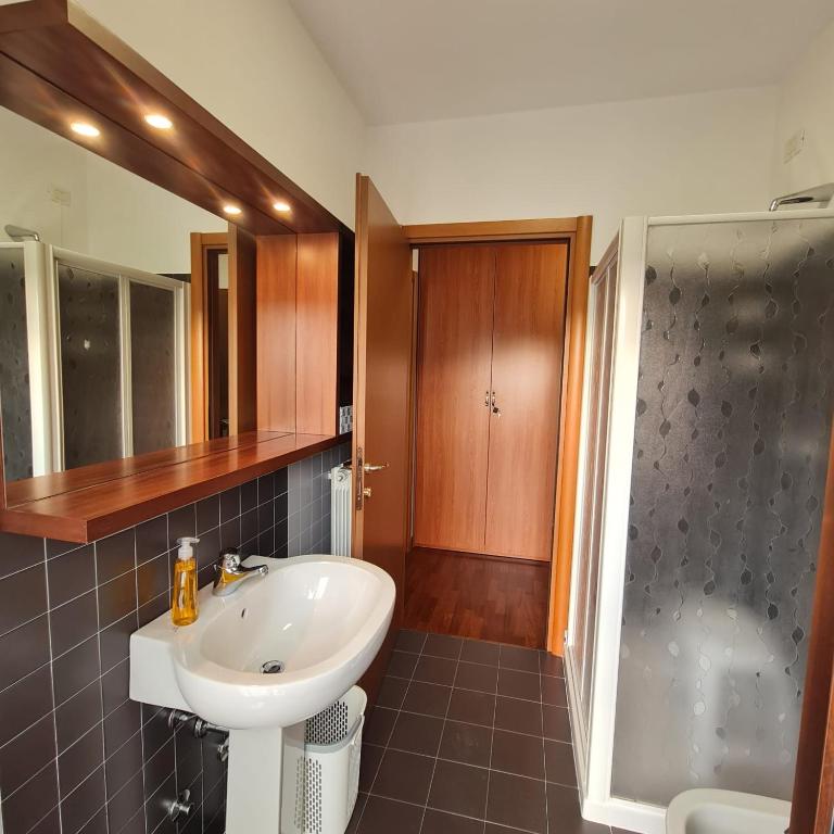 Casa Gavazzeni Il Sogno - Camera Matrimoniale con Bagno Privato Esterno - 12