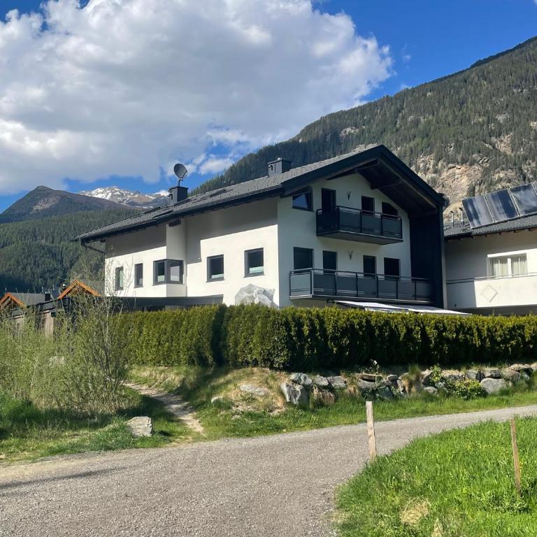 Apart Summit - Apartment mit 3 Schlafzimmern und Bergblick - 24