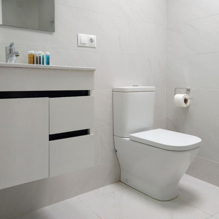 Apartamentos Julio Visconti - Apartamento Deluxe de 2 dormitorios con vistas al mar - 7