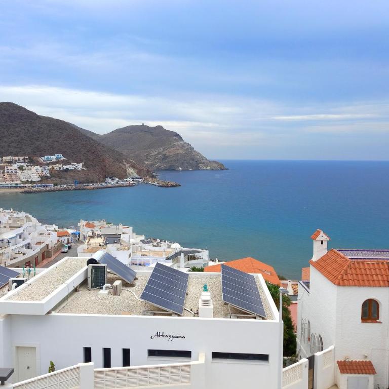 Apartamentos Julio Visconti - Apartamento de 2 dormitorios con terraza y vistas al mar - 2