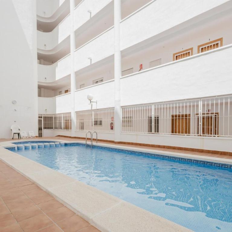 Apartamento con Piscina Centrico - Two-Bedroom Apartment - 1