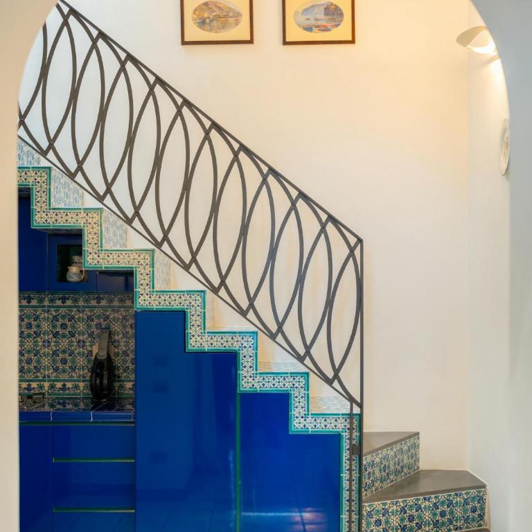Suite Palazzo Capri - Seaview - Casa con 2 Camere da Letto - 24