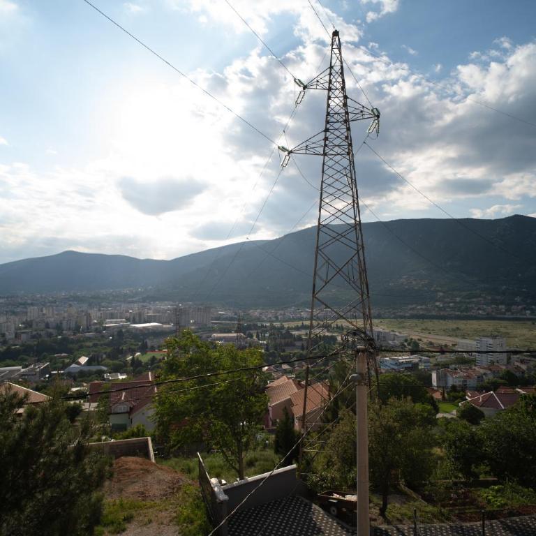 Skywalk House - One-Bedroom House - 13