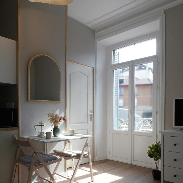 Petit cocon du centre-ville - balcon - Apartment mit 1 Schlafzimmer - 1