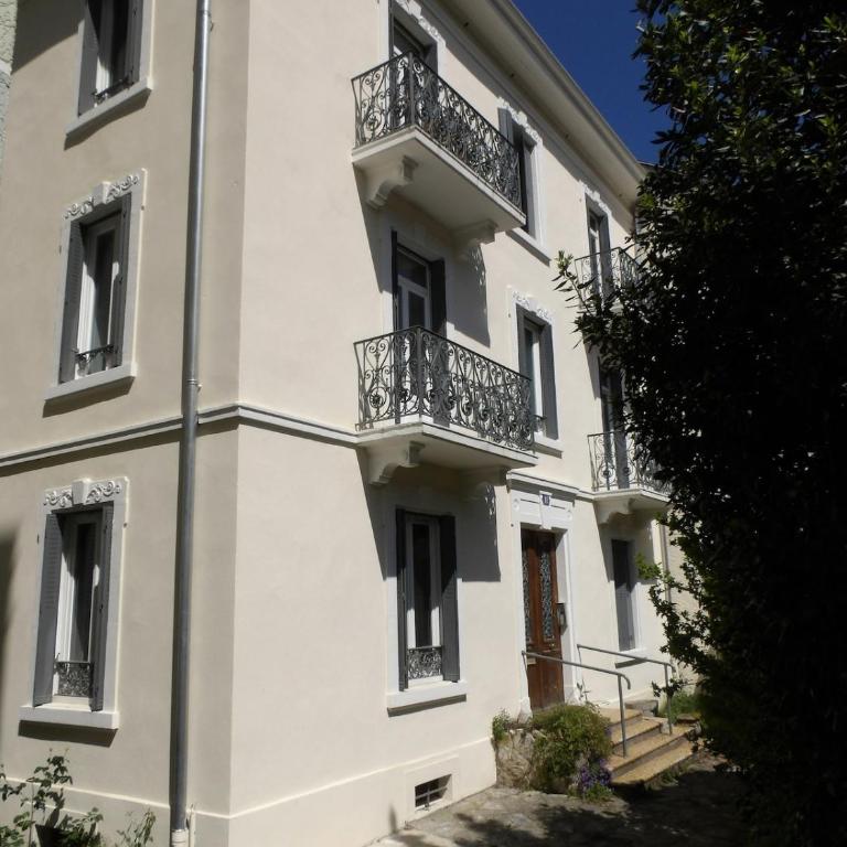 Petit cocon du centre-ville - balcon - Apartment mit 1 Schlafzimmer - 3