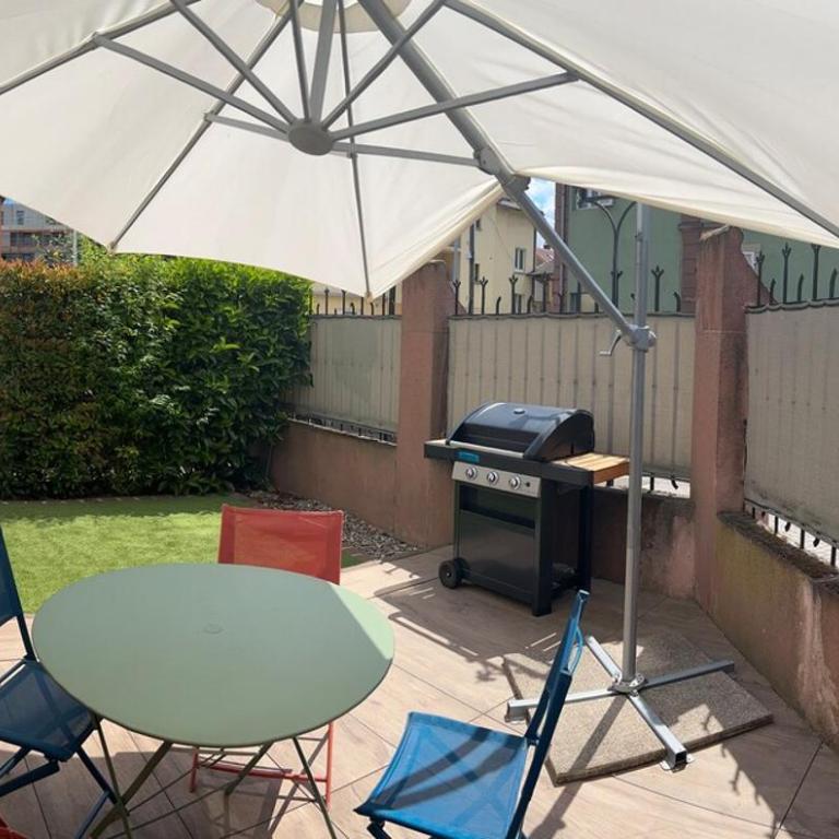 Colmar Apartment - Apartment mit Terrasse - 1