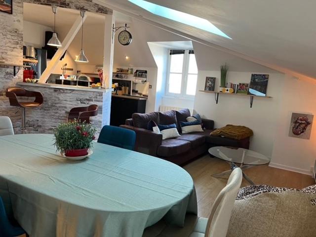 Bel appartement proche du marché - Appartamento con 2 Camere da Letto - 15