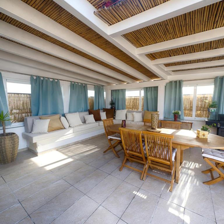 Rooms and Rooftop Terrace Olbia Center - Large Double Room - 26