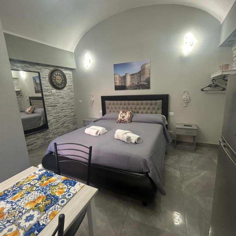 Fanale House - One-Bedroom Apartment - 21