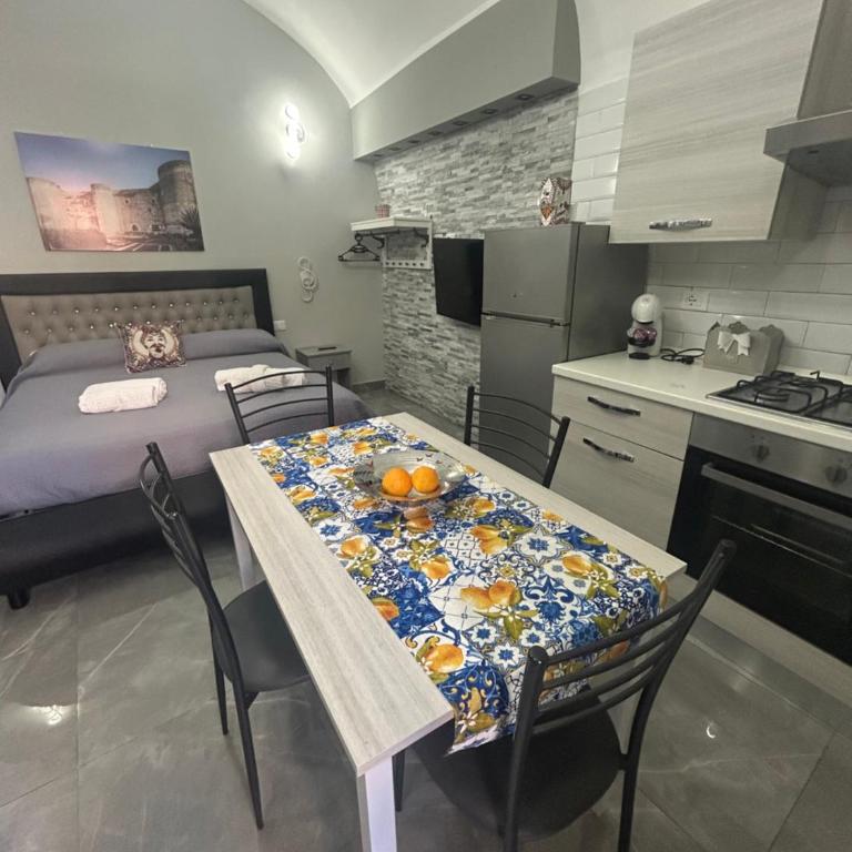 Fanale House - One-Bedroom Apartment - 22