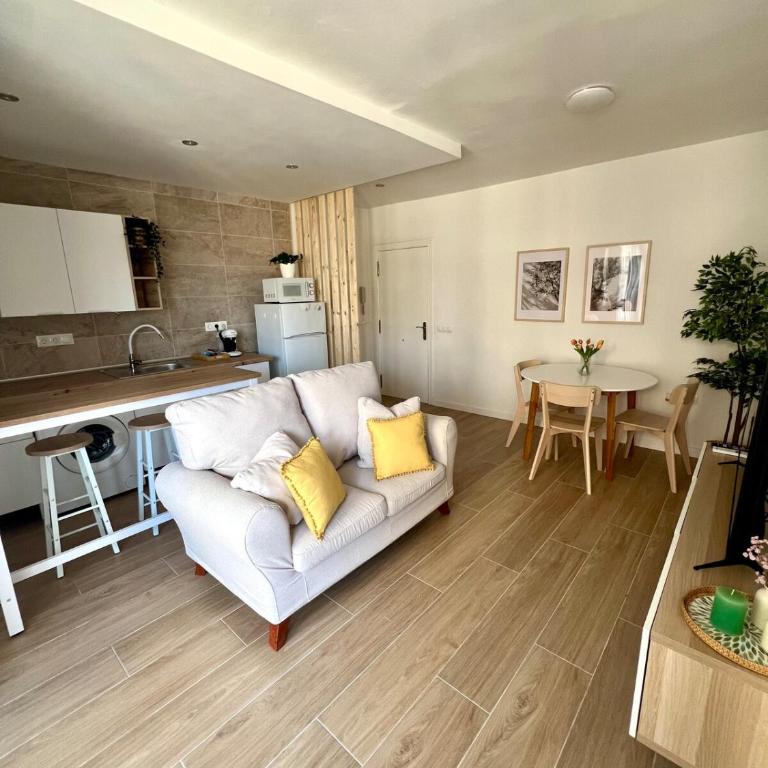 Sol, centro y playa - Apartamento de 1 dormitorio - 5