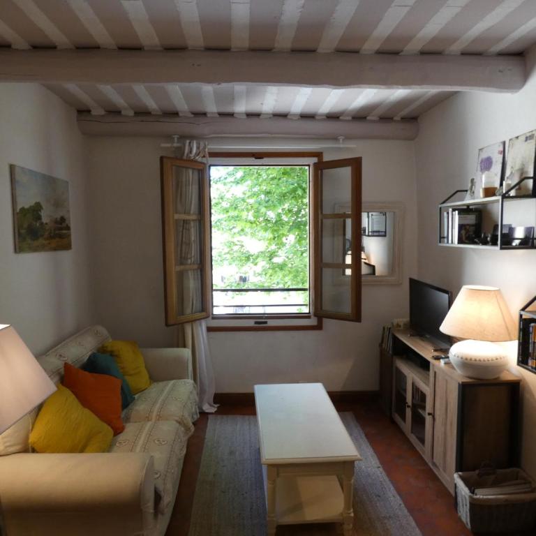 Duplex en plein centre de L'Isle sur La Sorgue - Apartamento - 2 niveles - 2