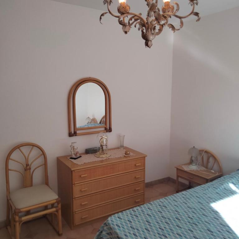 Etna view Villa Letizia a Taormina - Three-Bedroom House - 10