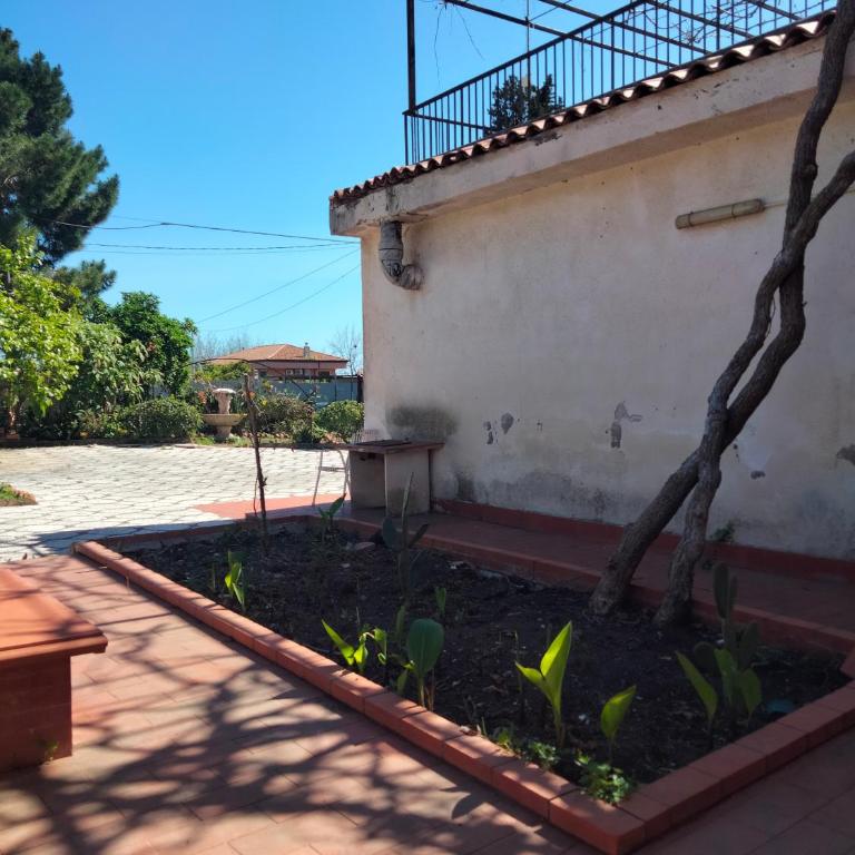 Etna view Villa Letizia a Taormina - Three-Bedroom House - 16