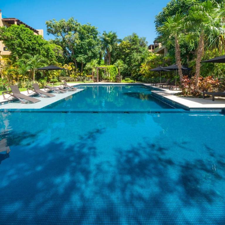 Condo Valentine 5 STAR, 4 Pools, Gym, Concierge Services, 24-HR Security - Three-Bedroom Apartment - 25